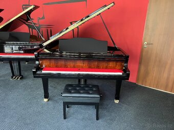 Koncertní klavír Petrof model III - 190 cm.Jako nový. - 2