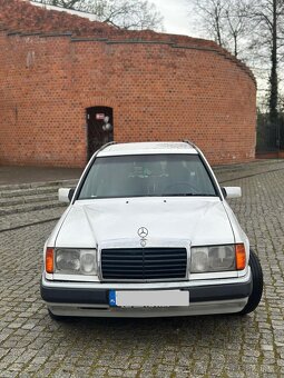 Mercedes Benz w124 2.5D - 2
