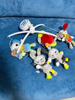 Dětský kolotoč nad postýlku - 2