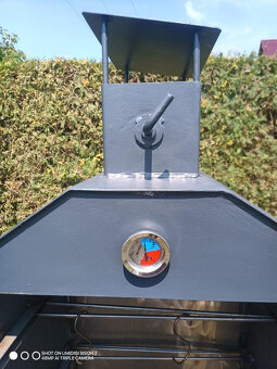 Plechová udírna - 2