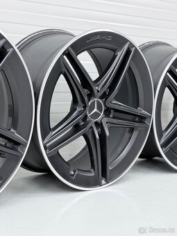 Originální litá kola Mercedes AMG R19 - 2