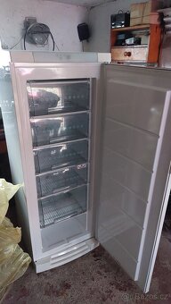 Prodam mrazák šuplíkový Electrolux 195l - 2