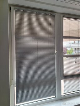 Zánovní žaluzie 80x150 - 2