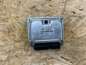 ŘÍDICÍ JEDNOTKA MOTORU 038906019EJ - 2