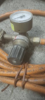 PB lahev 10 plná + hořák - 2