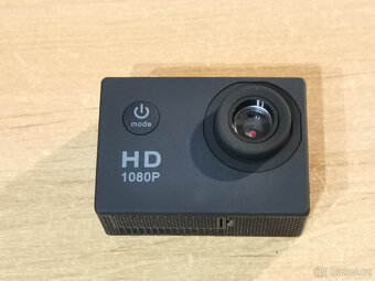 Akční kamera FullHD voděodolná, nová, komplet příslušenství - 2