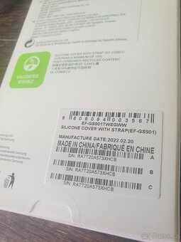 Silikonový kryt s poutkem Samsung Galaxy S22 - 2