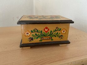 Ručně malovaná krabička - 2