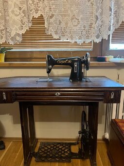Šicí stroj Csepel 30 - 2
