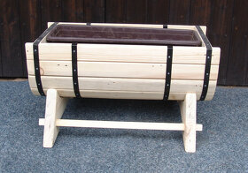 Dřevěný truhlík - soudek - 2