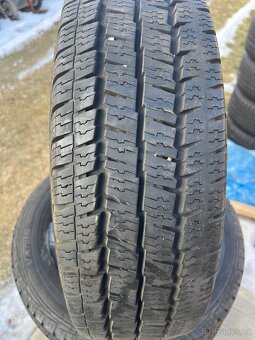 Letní pneu 195/65/16C - 2