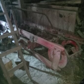 Obraceč shrnovač sena TON - 2