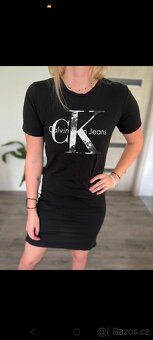Calvin Klein 👗 - 2