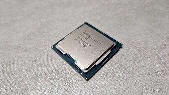 ❰ CPU | Intel Core i7-9700, s. 1151, Win11 kompatibilní ❱ - 2