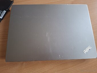 Lenovo Thinkpad L390 - nefunkční - 2
