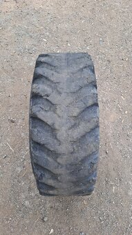 Prodám pneu 10,5/75 15,3 mitas - 2