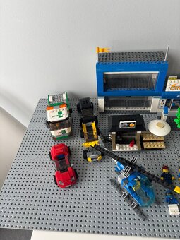 lego city 60097 - 2