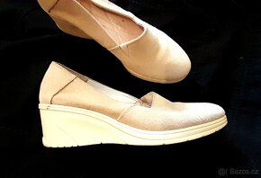 Béžové boty Baťa - 2