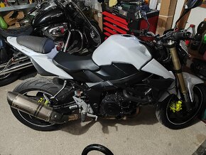 GSR750A - 2