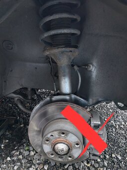 BMW e32,e34 těhlice - 2