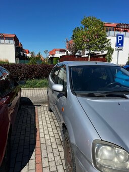 Nissan Almera Tino 1.8 - 2