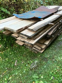 Prodám jasanové fošny tloušťka 5cm a délka 2-4metry - 2