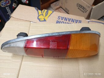 Zadní světlo, lampa a na Volkswagen 1600 - 2
