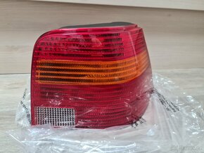 NOVÉ Zadní pravé světlo Golf IV - 2