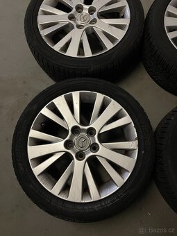 4x alu kola R17 originál Mazda + celoroční pneu - 2