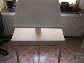 Stojan - 2