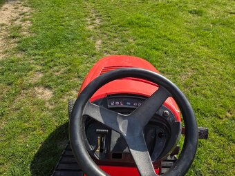 Zahradní traktor Stiga - 2