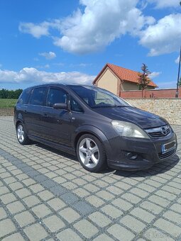 Opel Zafira B - 2