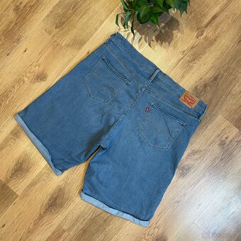Džínové Levis jorts kratasy - 2