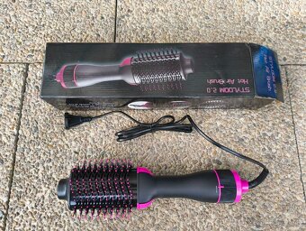 Vysoušeč vlasů - Hot air brush styloom 2.0 - 2