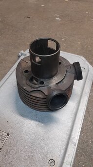 Válec Jawa 250 Pérák FJ - 2