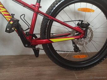 Perfektní kolo Specialized Riprock, velikost 24 - 2