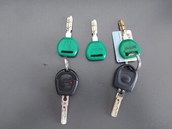 Seat Cordoba 1,9 TDI Signo/ČR/KLIMA/TAŽNÉ ZAŘ/ - 2