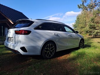 Kia Ceed sw, 1.5 tgdi, Top, bila, manual - 2