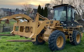 Nakladač kolový CAT 910, kloubový nakladač 6700 kg - 2