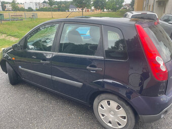Ford Fiesta - 2