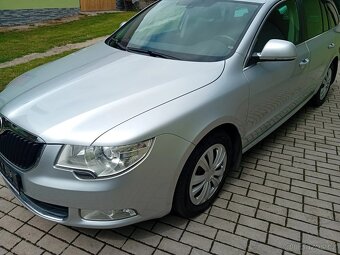 Škoda Superb 2.0tdi,2012,combi, nová STK. - 2