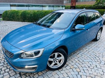 Volvo V60 2.0D 120KW AUT FACELIFT LED VÝHŘEV SERVISKA - 2