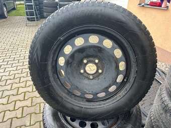 Zimní sada kol 205/60/r16 - 2