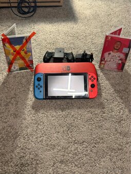 Nintendo switch - 2