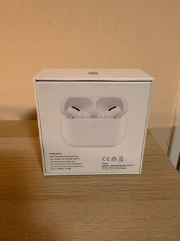 Bezdrátová sluchátka Apple AirPods Pro (2022) - 2