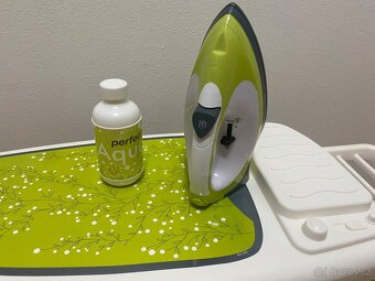 Dětské žehlící prkno “Smoby” s žehličkou - 2