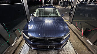 Vůz na náhradní díly VW Passat B8 kombi 2015 DDAA PZP LH5X - 2