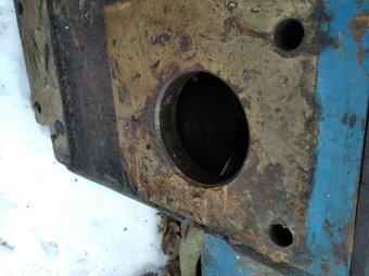 Prodám čerpadlo do hydrauliky na ZETOR25 - 2