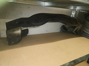 Ford Sierra - díly, podvozek atd., volat - 2