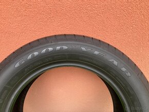 195 60 r16 letní Goodyear - 2